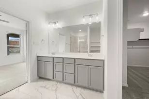 110 Honey Bee Dr, Cleburne, TX 76031 - Photo 22