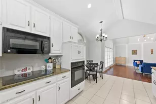 1010 Westgate Dr, Farmersville, TX 75442 - Photo 10