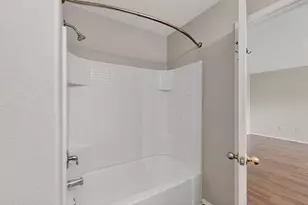 708 Lark Dr, Aubrey, TX 76227 - Photo 26