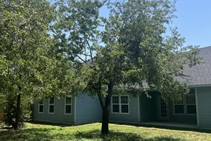 300 Austin St, Alvarado, TX 76009 - Photo 28