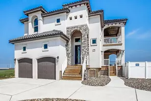 6501 Villa Castellon Dr, Port Aransas, TX 78373 - Photo 2