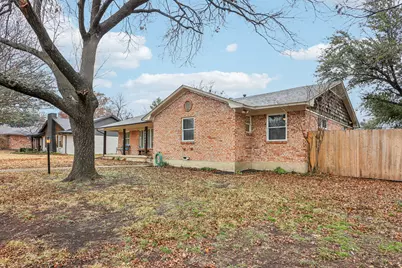 13745 Rolling Hills Lane, Dallas, TX 75240 - Photo 34