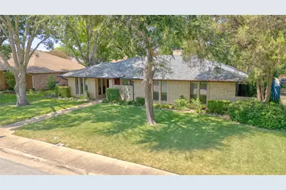 339 Hummingbird Lane, Duncanville, TX 75137 - Photo 1