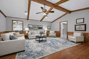 702 Kiowa Dr W, Lake Kiowa, TX 76240 - Photo 6