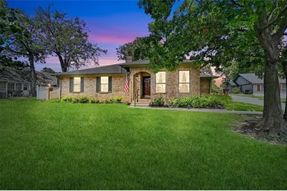 702 Kiowa Drive W, Lake Kiowa, TX 76240 - Photo 38