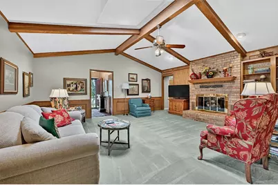 702 Kiowa Drive W, Lake Kiowa, TX 76240 - Photo 8