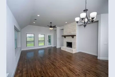 1112 Archives Avenue, Nevada, TX 75173 - Photo 10