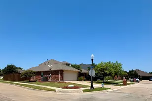 2016 Postwood Ct, Corinth, TX 76210 - Photo 2