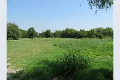 2809 Turner Warnell Road, Arlington, TX 76001 - Photo 1