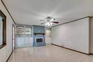 1501 Ridgeview Dr, Arlington, TX 76012 - Photo 16