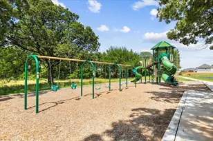 1628 Elle, Aubrey, TX 76227 - Photo 32