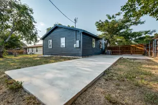 201 W Fuller Dr, Euless, TX 76039 - Photo 30