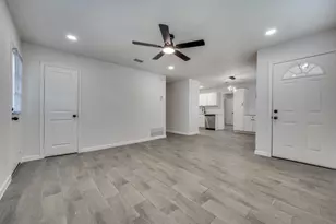 201 W Fuller Dr, Euless, TX 76039 - Photo 8