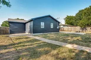 201 W Fuller Dr, Euless, TX 76039 - Photo 28