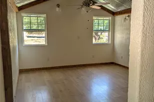 391 Gina Cir, Granbury, TX 76049 - Photo 36