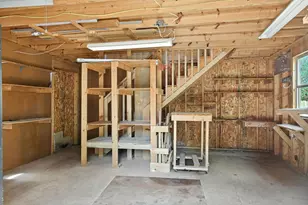 905 Clearview St, Krum, TX 76249 - Photo 34