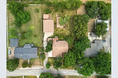 905 Clearview Street, Krum, TX 76249 - Photo 38
