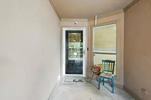 905 Clearview St, Krum, TX 76249 - Photo 6