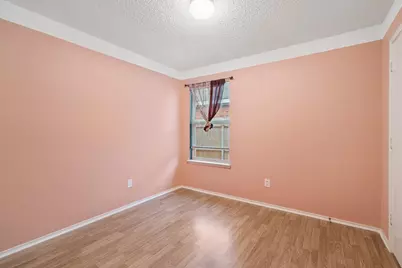 909 Simi Drive, Arlington, TX 76001 - Photo 6