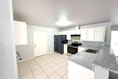 107 S Crawford Street, Denton, TX 76205 - Photo 4