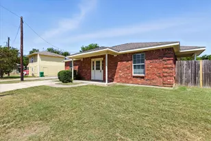 107 S Crawford St, Denton, TX 76205 - Photo 20