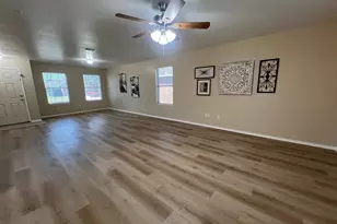 616 Destin Dr, Fort Worth, TX 76131 - Photo 4