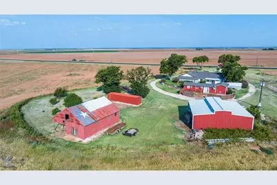 7495 E Tx-222 Highway, Munday, TX 76371 - Photo 2