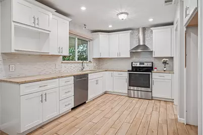 6509 Paula Court, North Richland Hills, TX 76182 - Photo 4