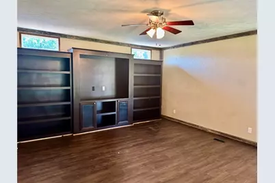 934 Tiffany Street, Reno, TX 76020 - Photo 8