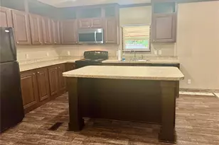 934 Tiffany St, Reno, TX 76020 - Photo 6