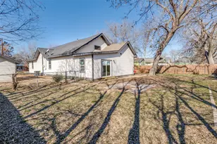 410 S Grand Ave, Gainesville, TX 76240 - Photo 24