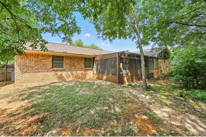 313 Vine Street, Euless, TX 76040 - Photo 14