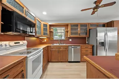 313 Vine Street, Euless, TX 76040 - Photo 6