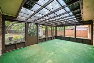 313 Vine St, Euless, TX 76040 - Photo 12