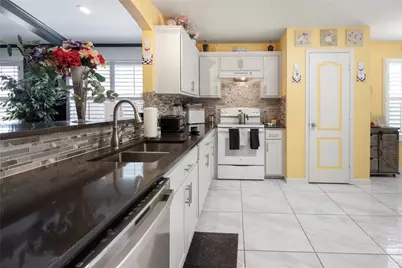 922 Hannah Way, Dallas, TX 75253 - Photo 6