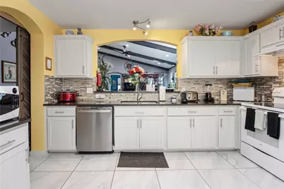 922 Hannah Way, Dallas, TX 75253 - Photo 8