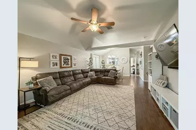 4726 Topaz Lane, Granbury, TX 76049 - Photo 18