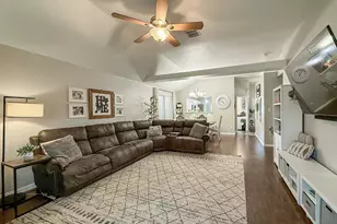 4726 Topaz Ln, Granbury, TX 76049 - Photo 18