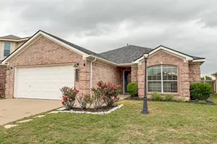 4726 Topaz Ln, Granbury, TX 76049 - Photo 1