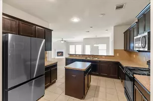 1729 Park Trails Blvd, Princeton, TX 75407 - Photo 4