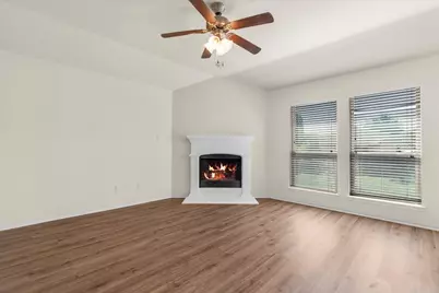 1729 Park Trails Boulevard, Princeton, TX 75407 - Photo 6