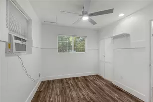 391 Gina Cir, Granbury, TX 76049 - Photo 12