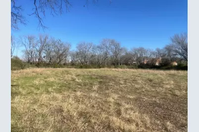 2605 E McKinney Street, Denton, TX 76209 - Photo 2