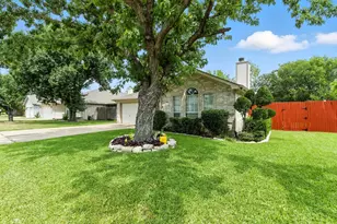 10412 Maria Dr, Fort Worth, TX 76108 - Photo 4