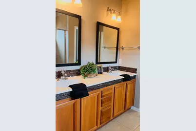 559 Rockledge Court, Frisco, TX 75036 - Photo 10