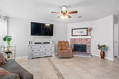 8709 Hunters Creek Drive, Fort Worth, TX 76123 - Photo 6