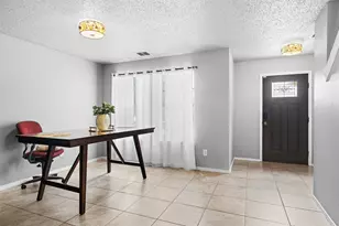 8709 Hunters Creek Dr, Fort Worth, TX 76123 - Photo 4