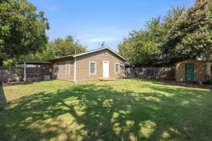 859 N Belknap St, Stephenville, TX 76401 - Photo 16