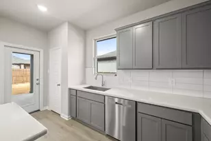 10928 Cacao Dr, Fort Worth, TX 76108 - Photo 8