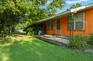 802 N Brazos St, Whitney, TX 76692 - Photo 24